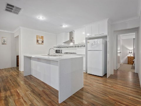 The Antonia Way - Accommodation Sunshine Coast 1