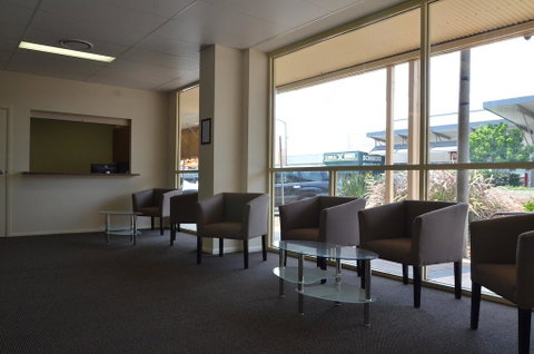 The Australian Hotel Motel - Accommodation Sunshine Coast 1