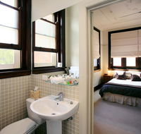 The Bank Guesthouse - Accommodation Sunshine Coast
