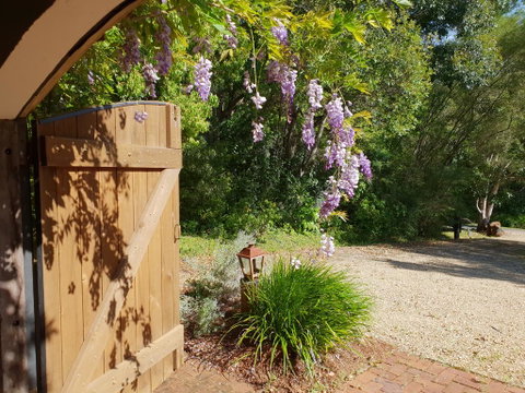 The Barn - Accommodation Sunshine Coast 3