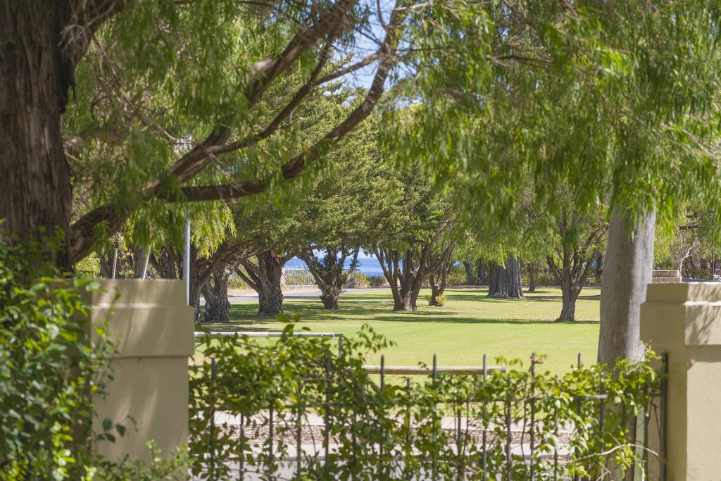 Busselton WA Accommodation Sunshine Coast