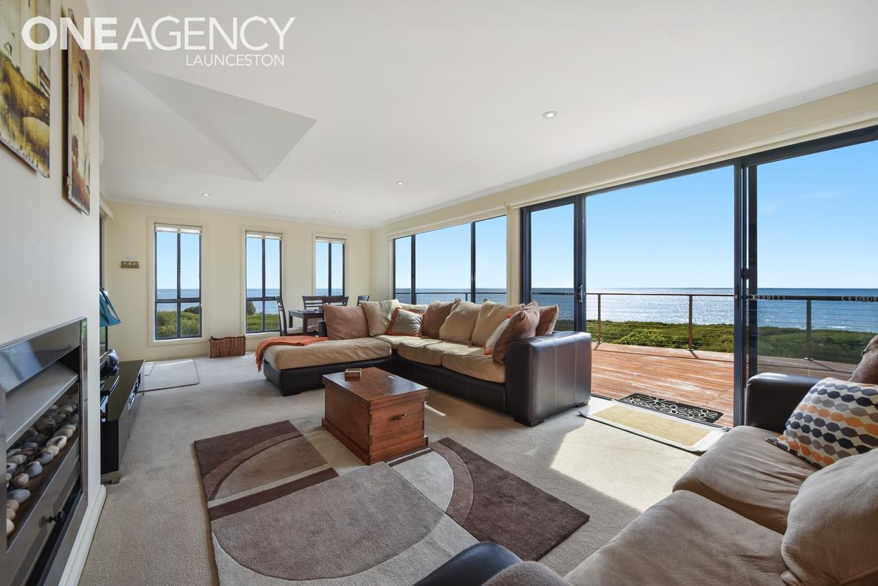 Stony Head TAS Accommodation Sunshine Coast