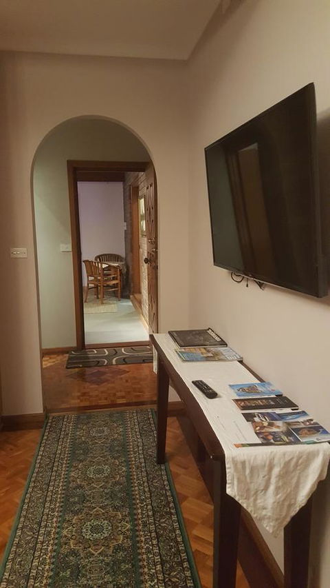 AppleBay Guest House - Accommodation Sunshine Coast 36
