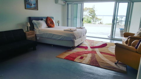 AppleBay Guest House - Accommodation Sunshine Coast 11