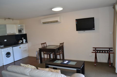 Lufra Hotel And Apartments - Accommodation Sunshine Coast 21