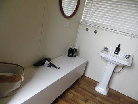 The Cabin 96 - Accommodation Sunshine Coast 16