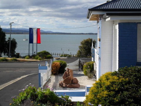 Freycinet Waters - Accommodation Sunshine Coast 26
