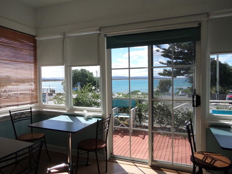 Freycinet Waters - Accommodation Sunshine Coast 11