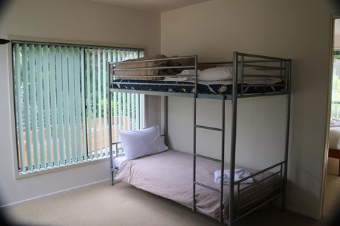 Hazards Beach House - Accommodation Sunshine Coast 13