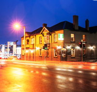 The Tasmanian Inn - Accommodation Sunshine Coast