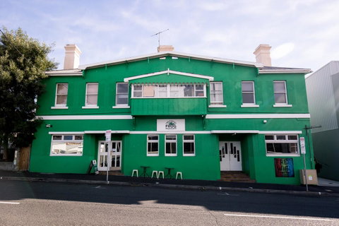 The Pickled Frog - Accommodation Sunshine Coast 33