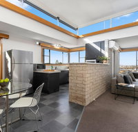 That '70s House - Accommodation Sunshine Coast