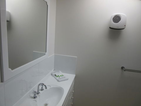 Abel Tasman Airport Motor Inn - Accommodation Sunshine Coast 18