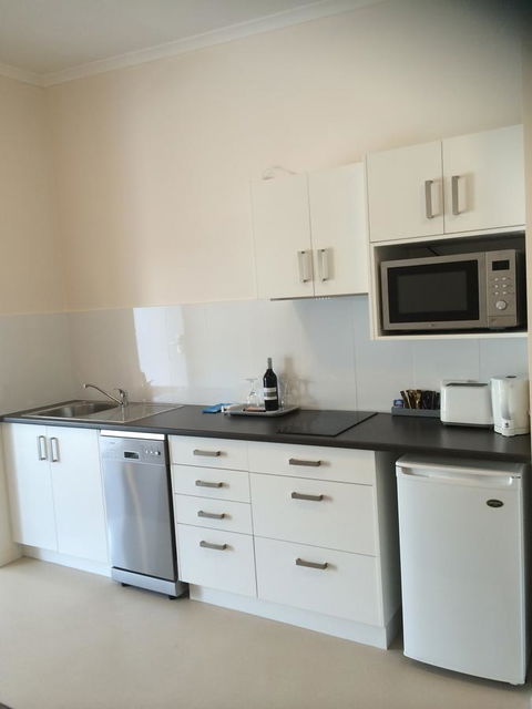 Abel Tasman Airport Motor Inn - Accommodation Sunshine Coast 33