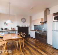 Devine Stays - Westside Apartment on Elizabeth - Accommodation Sunshine Coast