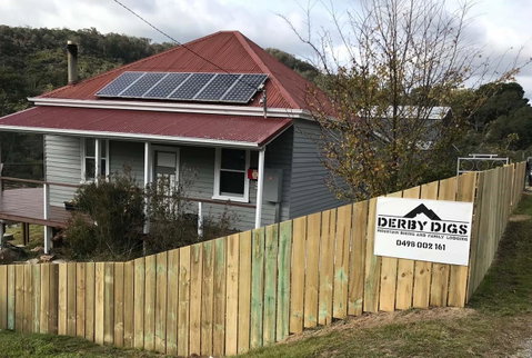 Derby Digs Cottage - Accommodation Sunshine Coast 0