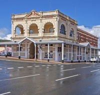 The Empire Hotel - Accommodation Sunshine Coast
