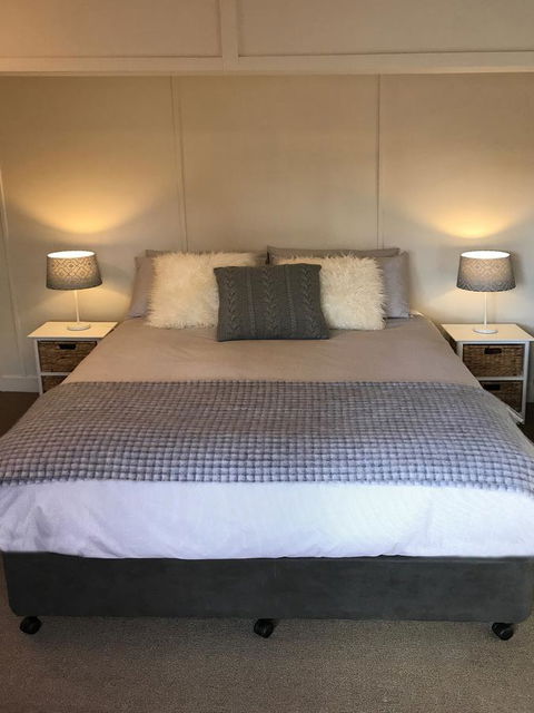 Platypus Playground Riverside Cottage - Accommodation Sunshine Coast 1