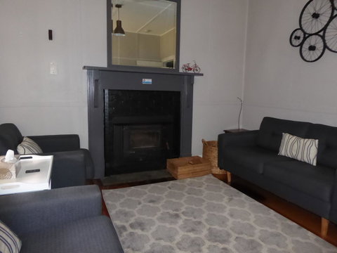 Riders Hut - Derby - Accommodation Sunshine Coast 4