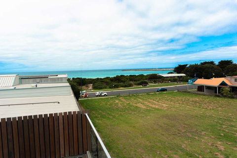 The Apollo - Accommodation Sunshine Coast 15