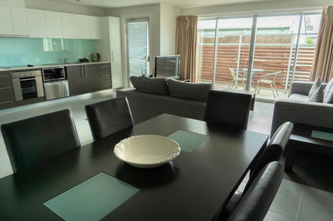 The Apollo - Accommodation Sunshine Coast 10