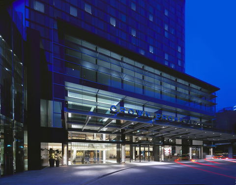 Crown Promenade Melbourne - Accommodation Sunshine Coast 10