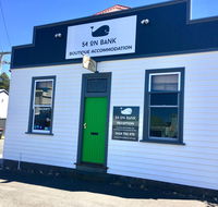 54 on Bank - Accommodation Sunshine Coast