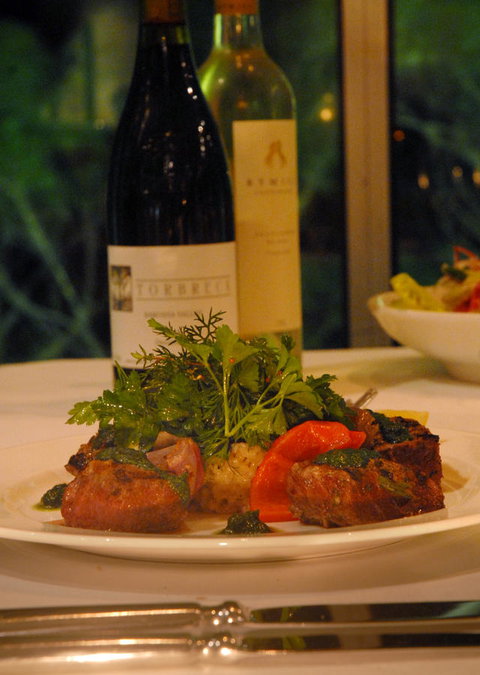 Chris\'s Beacon Point Restaurant & Villas - Accommodation Sunshine Coast 13