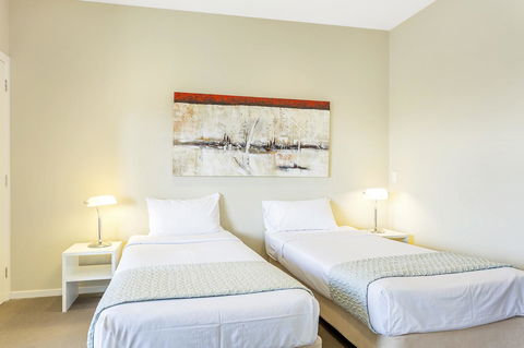 Deep Blue Hotel & Hot Springs - Accommodation Sunshine Coast 30