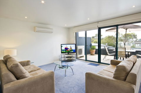 Anchorage Motel & Villas Lorne - Accommodation Sunshine Coast 20