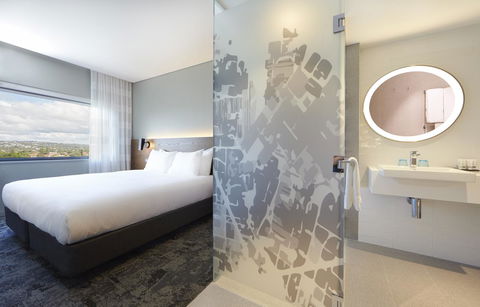 Holiday Inn Express Melbourne Southbank, An IHG Hotel - Accommodation Sunshine Coast 22