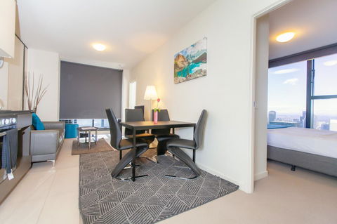 Melbourne SkyHigh Apartments - Accommodation Sunshine Coast 7