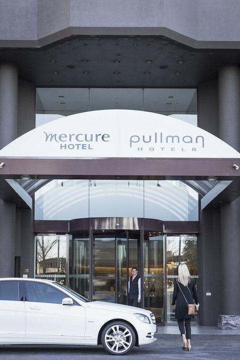 Mercure Melbourne Albert Park - Accommodation Sunshine Coast 1