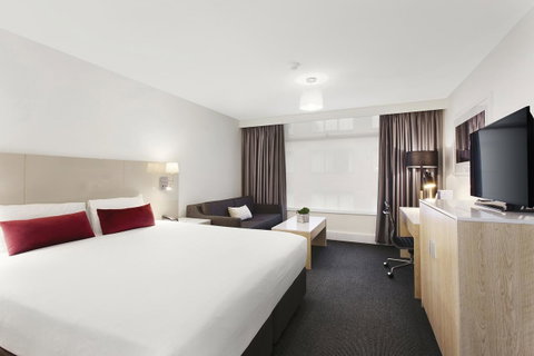 Mercure Melbourne Albert Park - Accommodation Sunshine Coast 10