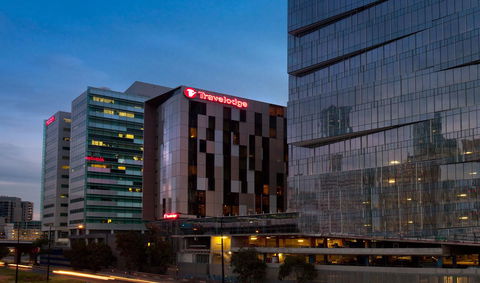 Travelodge Hotel Melbourne Docklands - Accommodation Sunshine Coast 23