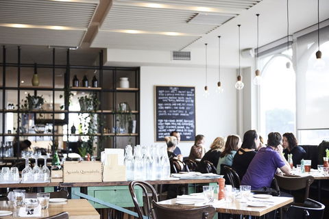 Plough Hotel - Accommodation Sunshine Coast 16