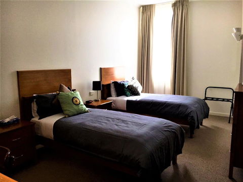 Plough Hotel - Accommodation Sunshine Coast 9
