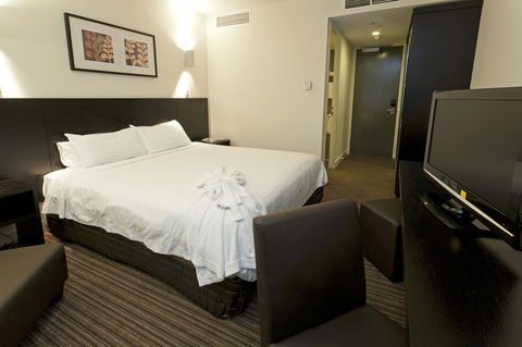 Causeway 353 Hotel - Accommodation Sunshine Coast 30