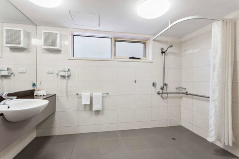 Quality Hotel Bayside Geelong - Accommodation Sunshine Coast 13