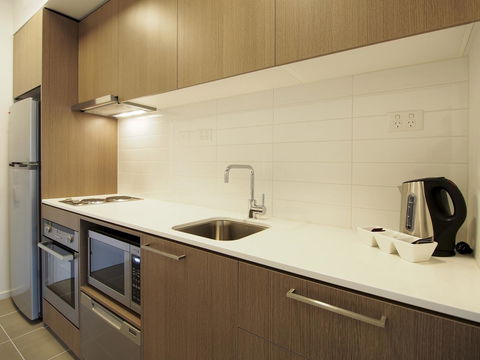 Apartments @ 350 William - Accommodation Sunshine Coast 5