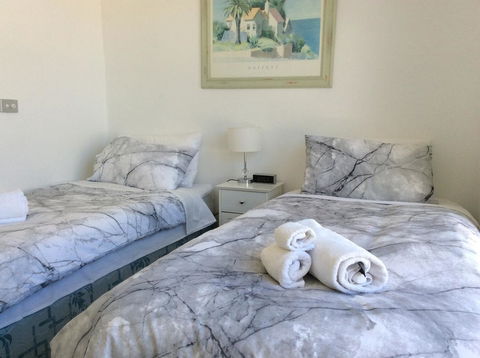 Avilla By The Bay - Accommodation Sunshine Coast 7