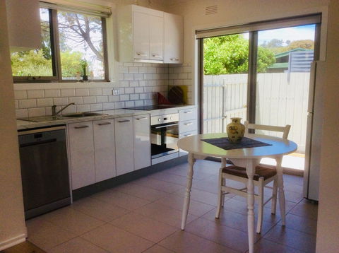 Avilla By The Bay - Accommodation Sunshine Coast 16