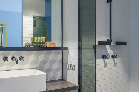 Peppers Docklands - Accommodation Sunshine Coast 26