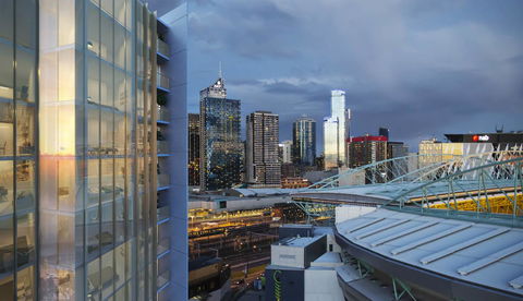 Peppers Docklands - Accommodation Sunshine Coast 13