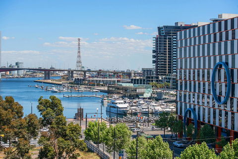 Peppers Docklands - Accommodation Sunshine Coast 3