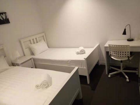 AH Accommodation@ Spencer - Accommodation Sunshine Coast 2