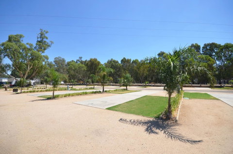 Tasman Holiday Parks - Merool On The Murray - Accommodation Sunshine Coast 8