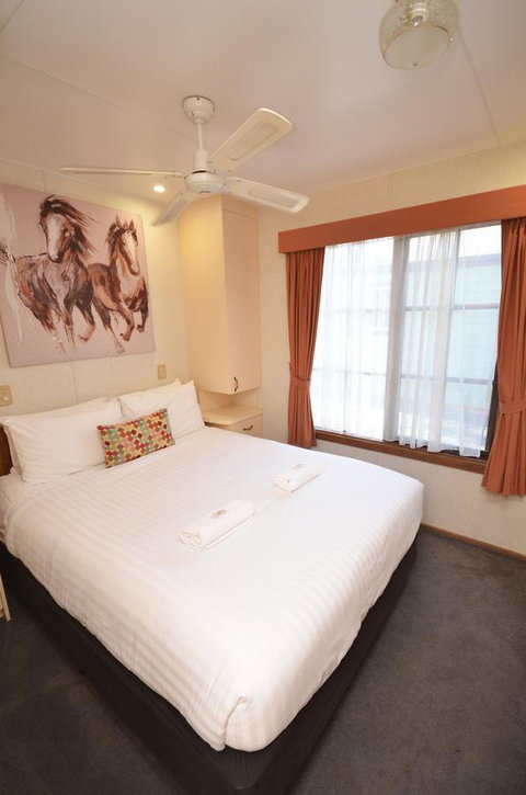 Tasman Holiday Parks - Merool On The Murray - Accommodation Sunshine Coast 12