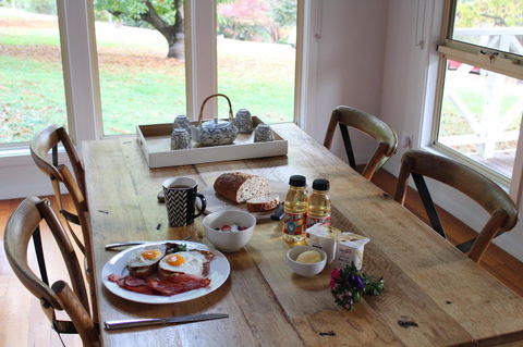 Abbys Cottages Bright - Accommodation Sunshine Coast 1