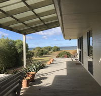 Eagle Bay Views - Accommodation Sunshine Coast